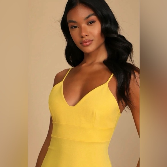 Lulus Don't Tell 'Em Bright Yellow Bodycon Midi Dress Size: XL - Picture 2 of 6